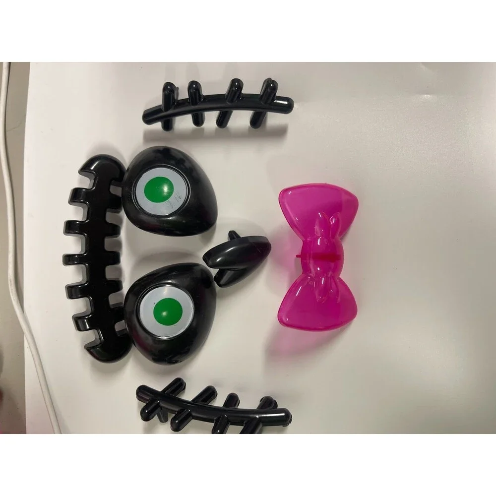 Pumpkin Decorating Kit 4 Designs Includes Frankenstein, Bat, Witch, & Pink Bow S